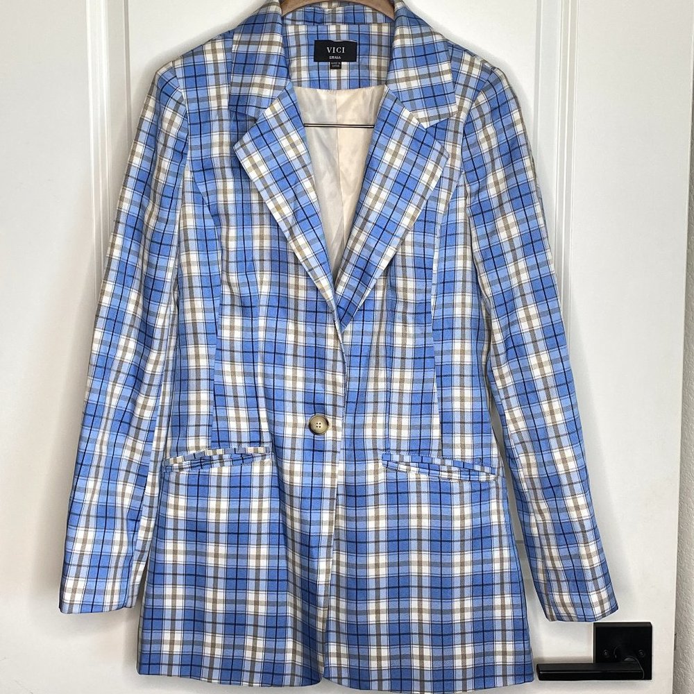 Vici Blue Checkered Blazer